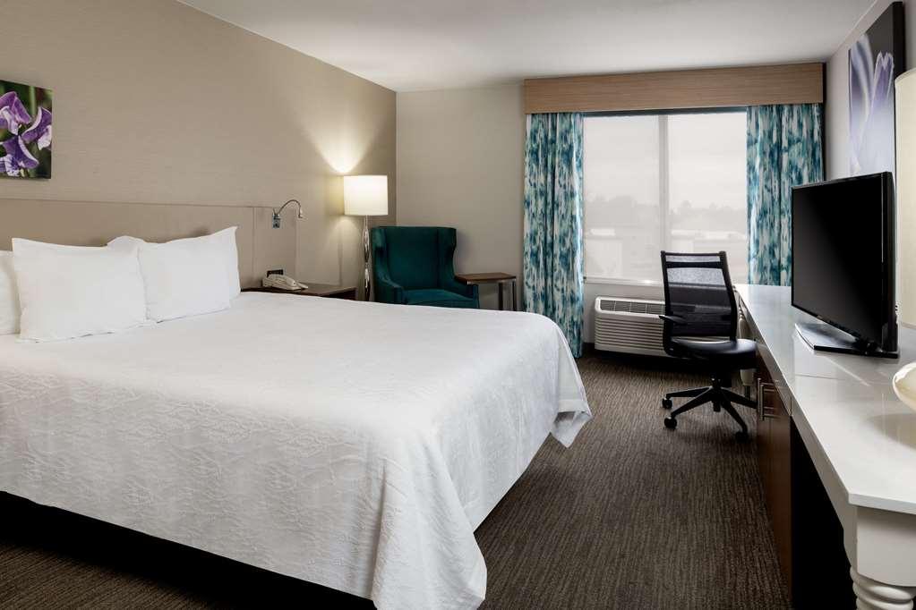 Hilton Garden Inn Folsom Room photo